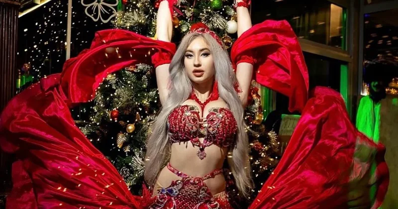 Кошмар на новогоднем корпоративе: танцовщицу в Алматы чуть не затоптали пьяные гости