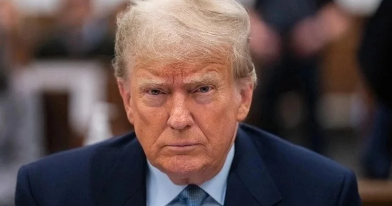 Трамп Үндістанмен Венесуэла мұнайын сатып алу туралы келісім жасағанын мәлімдеді