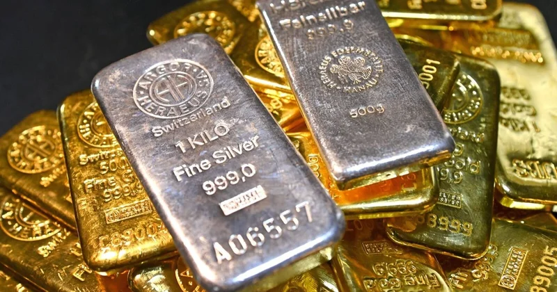 Тарихи антирекорд: әлемдік нарықта күміс бағасы 36% ға құлдырады