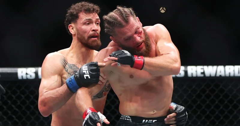 Уроженца Казахстана нокаутировали в рейтинговом поединке UFC