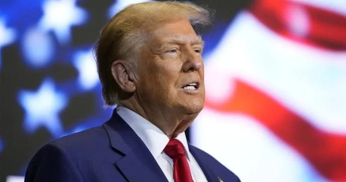 Трамп: федералдық полиция демократтар басқаратын қалаларға көмектесуді тоқтатады