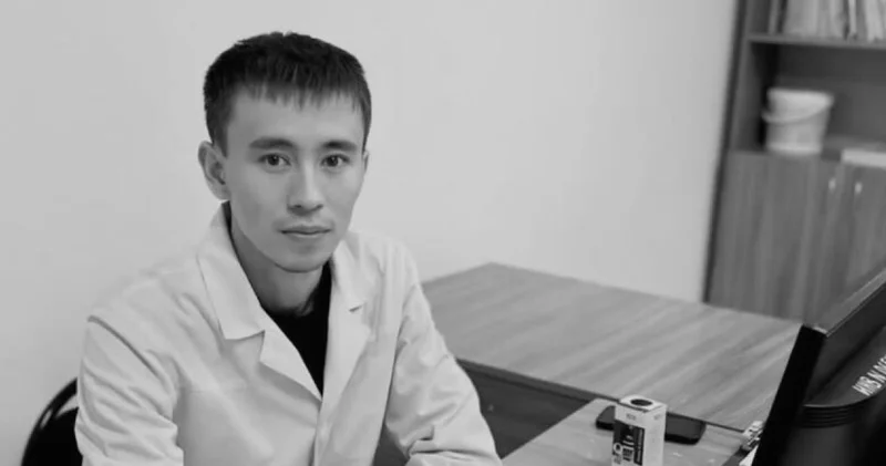 Білікті дәрігер, жаны жайсаң азамат еді... : Жаңаөзенде қылмыскер пышақтап кеткен жас дәрігерді әріптестері еске алды