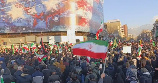 Смерть Америке : в Иране начались массовые акции после гибели Хаменеи