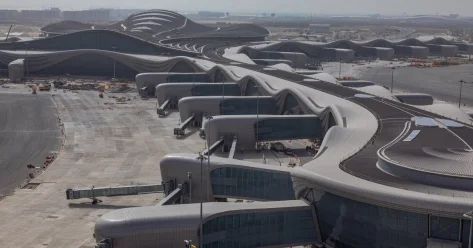 Работа аэропортов ОАЭ парализована из за действий ПВО