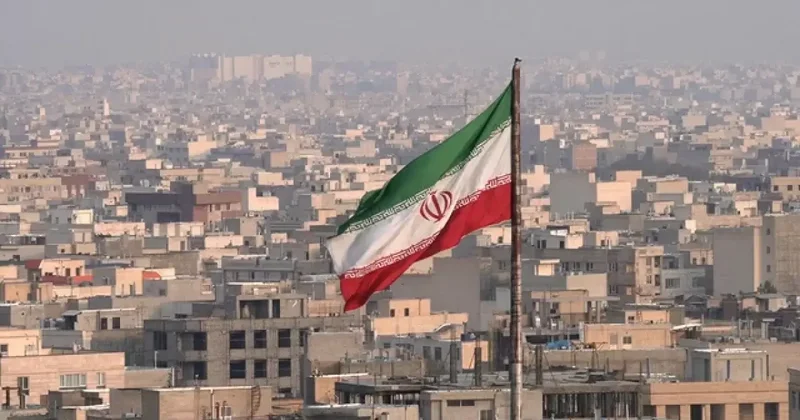 После гибели Хаменеи: кто и как будет управлять Ираном