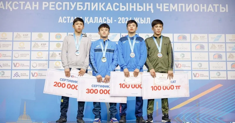 Еркін күрестен 17 жасқа дейінгілер арасында ел чемпионатында кімдер жеңіске жетті