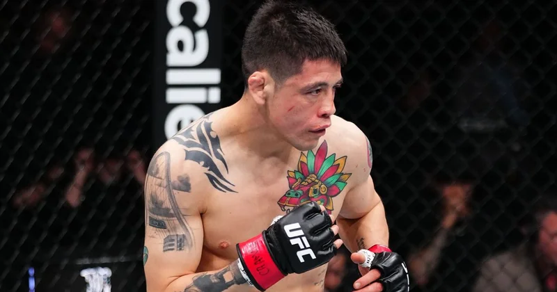 Бывший чемпион UFC в дивизионе Асу Алмабаева потерпел второе поражение подряд