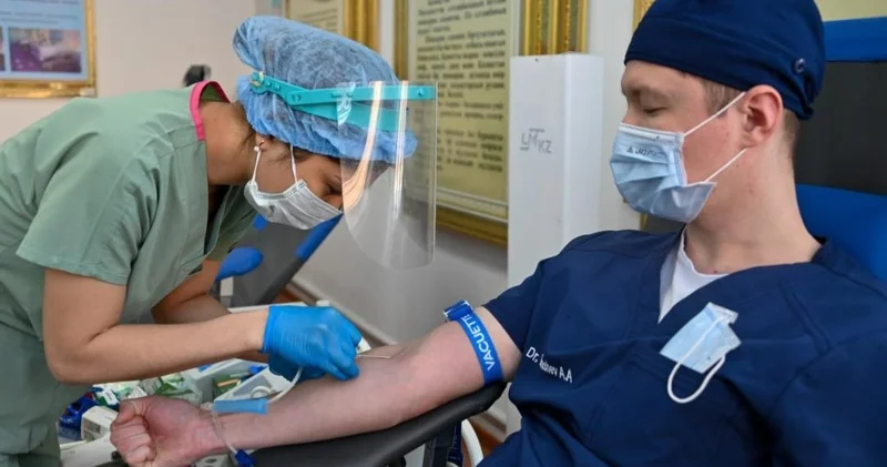 Астанада әскери дәрігерлер қан тапсырды