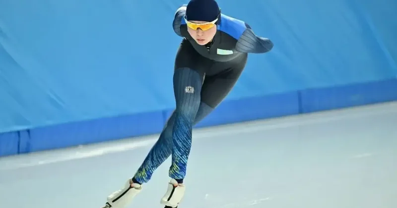 Казахстанские конькобежцы взяли шестое золото на юниорском ЧМ