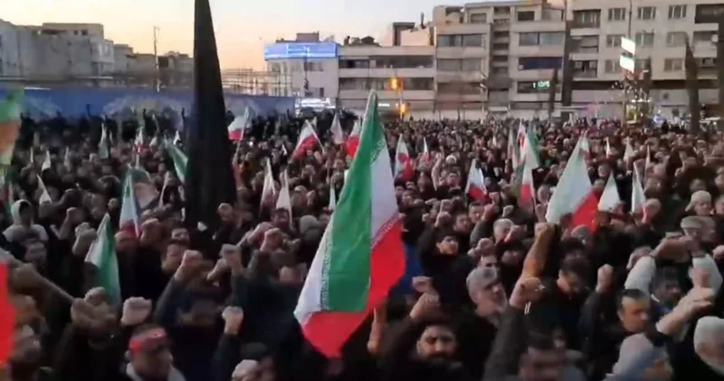 Басшысыз қалған Иран режимі ұзақ уақыт беріле қоймайды саясаттанушы