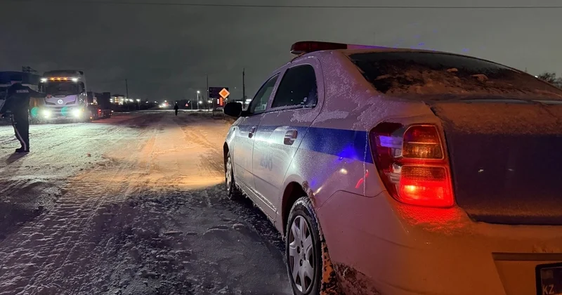 Абай облысында ауа райы қолайсыздығына байланысты 60 қа жуық адам жолда қалды