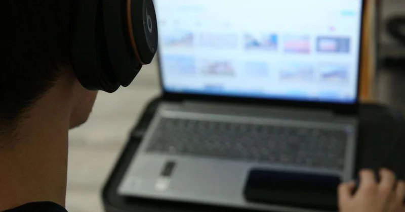 Депутат: псевдорелигиозный фанатизм отравляет будущее страны и ломает дух нации