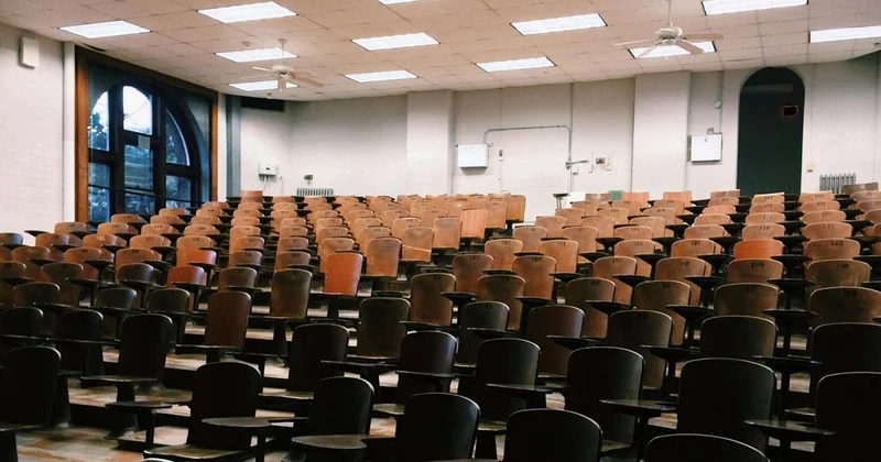 Набирать студентов по некоторым специальностям перестанут в вузах Казахстана