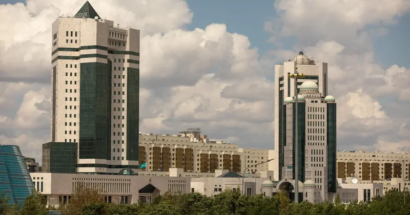 Поступление в военные и специальные учебные заведения: новые правила отбора предложили в Казахстане