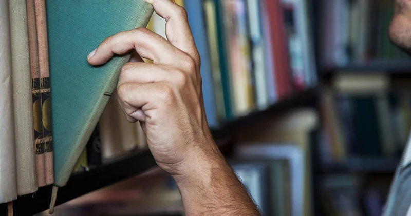 Кейбір кітаптарды сақтағаны үшін жаза қазақстандықтар қалай тексеріледі