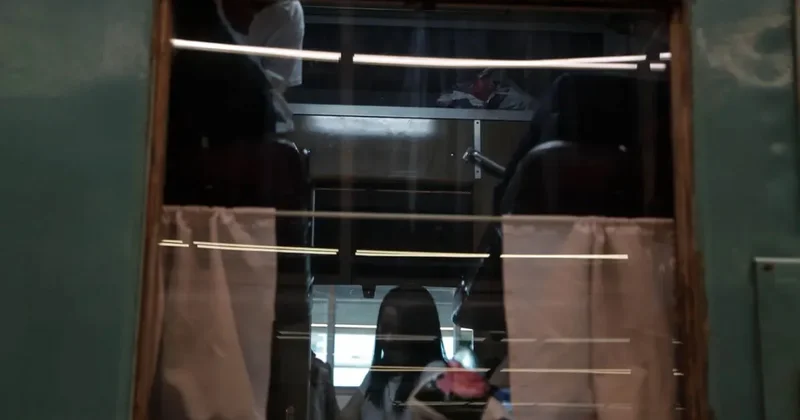 Хотела плакать : в поезде до Петропавловска произошёл шокирующий инцидент