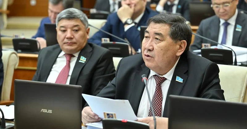 Отрицают Наурыз, признают только Курбан айт : депутат заявил об опасной тенденции в Казахстане