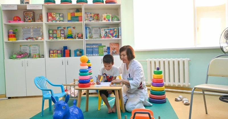 Логопед таппаған ата ана, маманға зәру мектеп