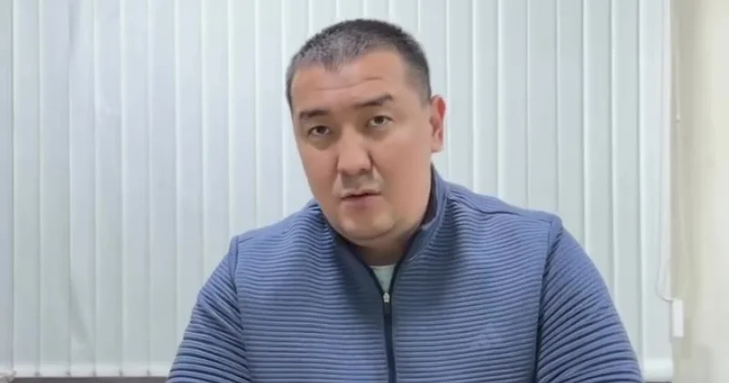 Блогер Әділетхан Молдахан қамауға алынды