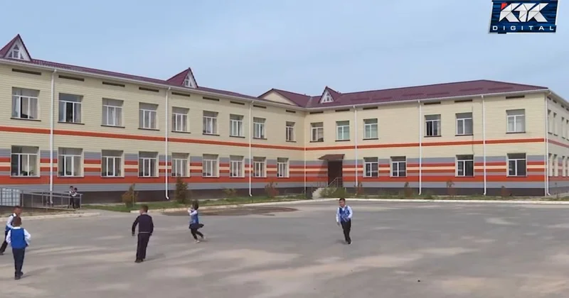 Построенная три года назад школа разваливается на юге Казахстана (видео)