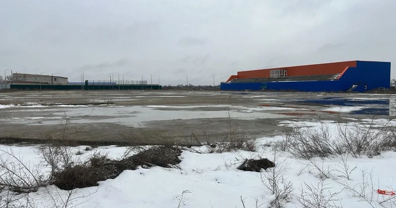 Атырау облысында 4 жыл бұрын басталған стадионды жаңарту жұмысы аяқсыз қалды