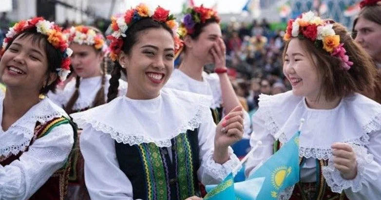 Қазақ жеріне депортацияланған халықтар қандай кәсіппен айналысты