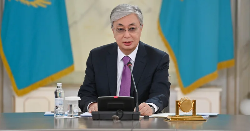 Президент: Біз бейбіт заманның қадірін білетін, айналасына жанашырлықпен қарайтын елміз