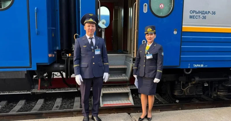 Туристический поезд Keruen Express отправился из Алматы в Узбекистан