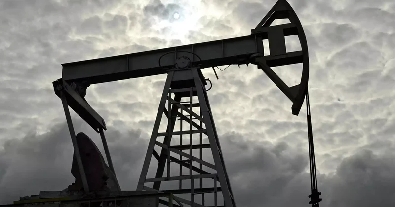 Қазақстан қайтадан тәулігіне 290 мың тоннаға дейін мұнай өндіре бастады