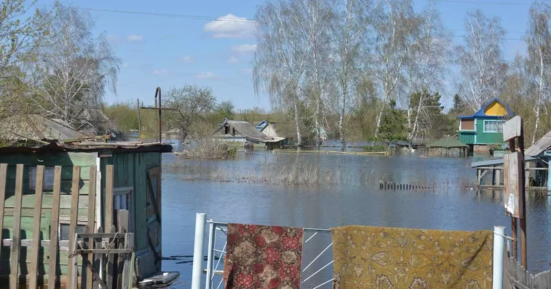 Алматыдағы бір ауданды су басады әкімдік түсініктеме берді