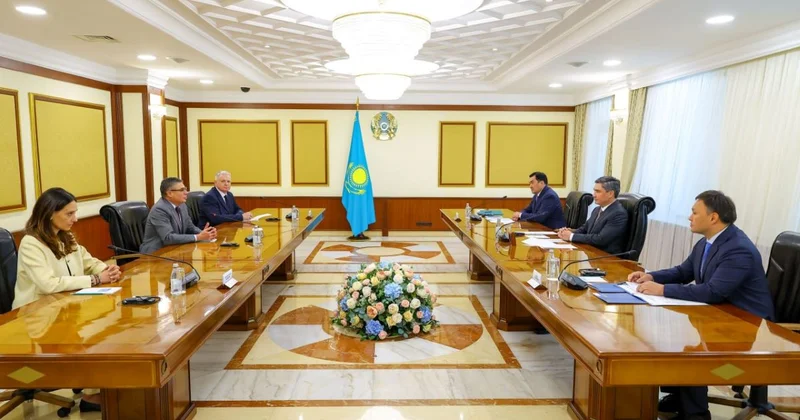 Олжас Бектенов встретился с руководством международных компаний Eni и Baker Hughes