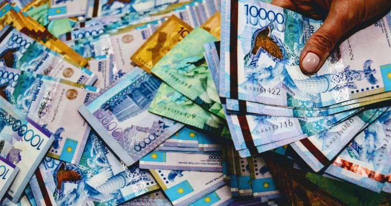 Какие меры по снижению долговой нагрузки населения принимают в Казахстане