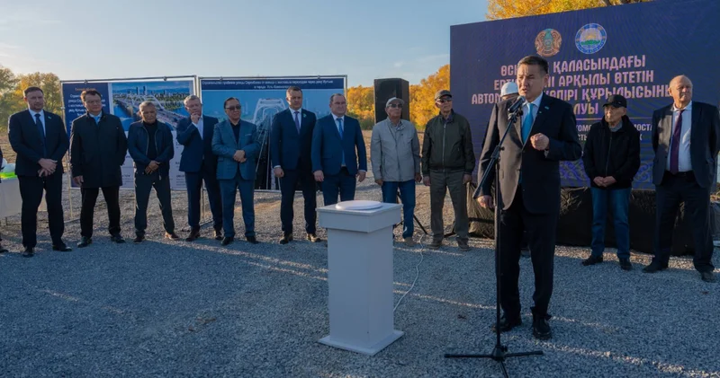 Өскеменде Ертіс өзені арқылы өтетін жаңа көпірдің құрылысы басталды