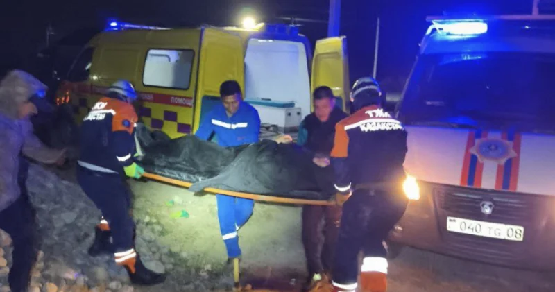 Терең шұңқырға түсіп кеткен: Жамбыл облысында құтқарушылар әйелге көмектесті