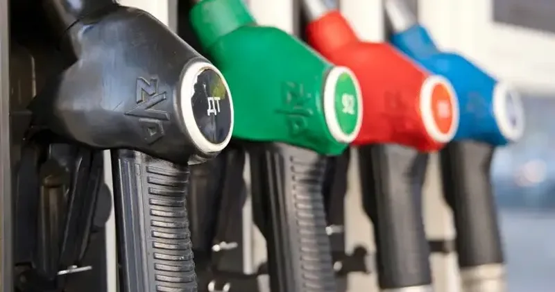 АИ 92 бензинінің қымбаттауы, автогаздың жетіспеушілігі: Астанада шағымдар қабылдайтын жедел желі ашылды