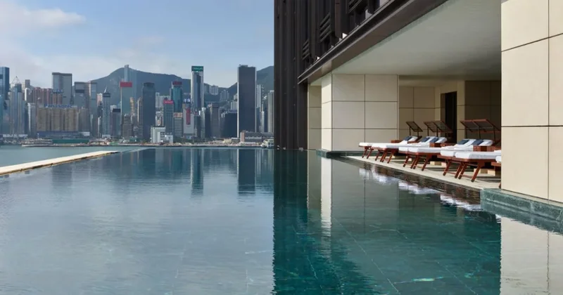 Где отдыхают богатые: названы лучшие отели мира и их цены в тенге