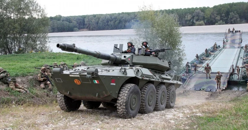 Украина әскеріне италиялық B1 Centauro танктері жеткізілді