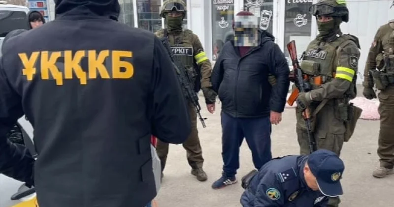 Қостанайда полиция такси ретінде жасырынған ҰҚТ ны құрықтады
