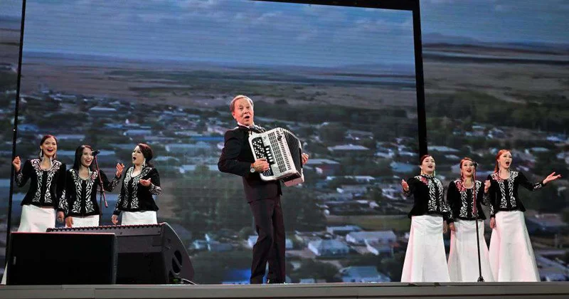 Полвека на волнах вдохновения