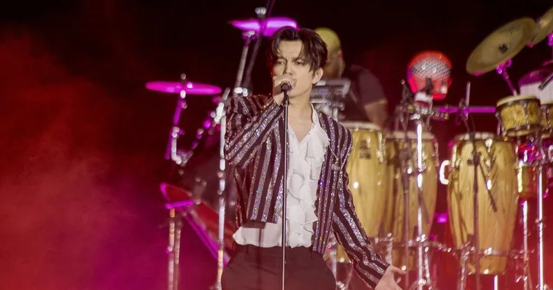 Димаш выступил с первым сольным концертом в Египте