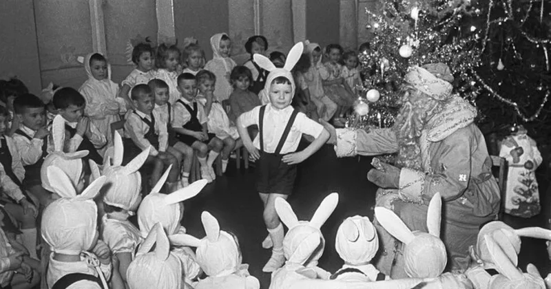 Не трогай, это на Новый год . Как в Казахстане меняется отношение к празднованию главного календарного праздника