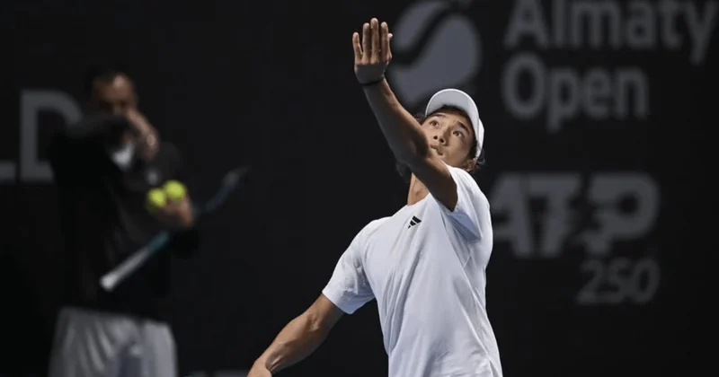 18 летний казахстанец попал в топ лучших теннисистов мира