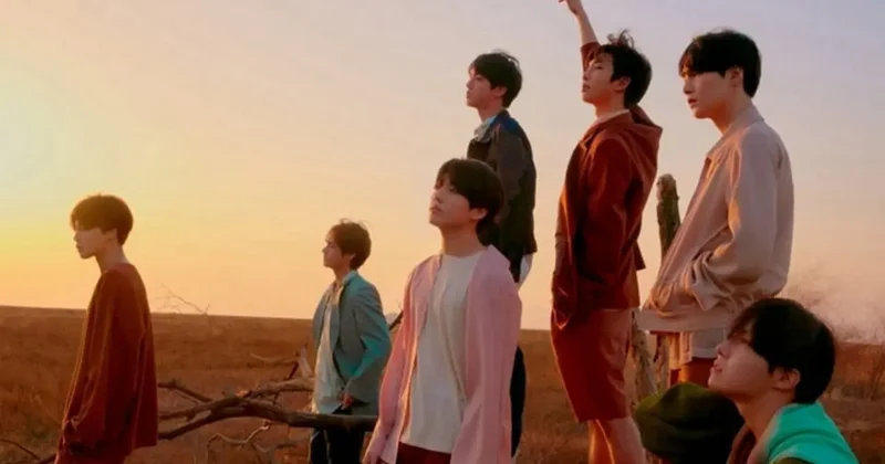 Отслужили в армии: южнокорейская группа BTS анонсировала возвращение на сцену в полном составе