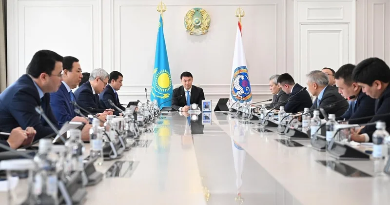 Алматыда қалалық актив конституциялық реформаның негізгі басымдықтарын талқылады