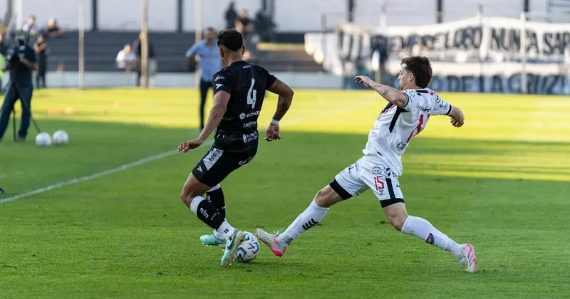 ФИФА: Футбол клубтары трансферге 13 млрд доллардан астам қаражат жұмсады