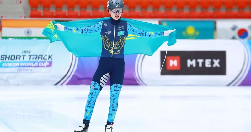 Богдан Вехов стал бронзовым призером юниорского ЧМ по шорт треку