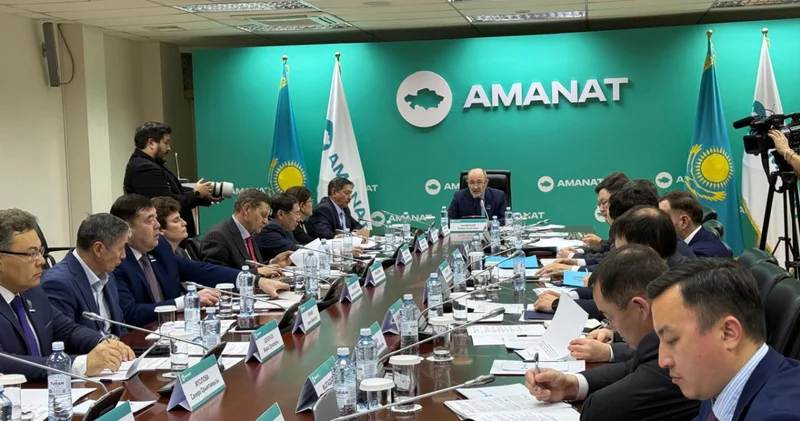 AMANAT партиясы өңір әкімдерінен жол картасының орындалуын талап етті