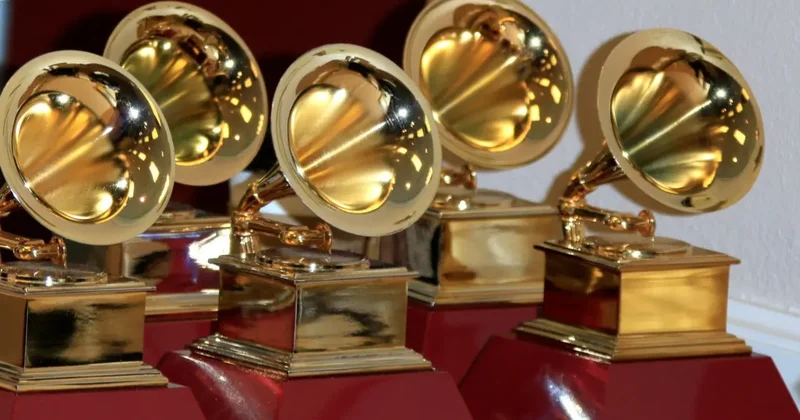 Стали известны лауреаты "Грэмми 2026": полный список победителей