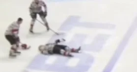 Қарағанды облысында хоккейші мұз айдынында көз жұмды