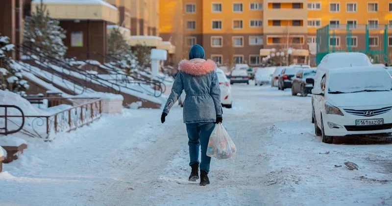 Казахстан накроет снегом и дождем